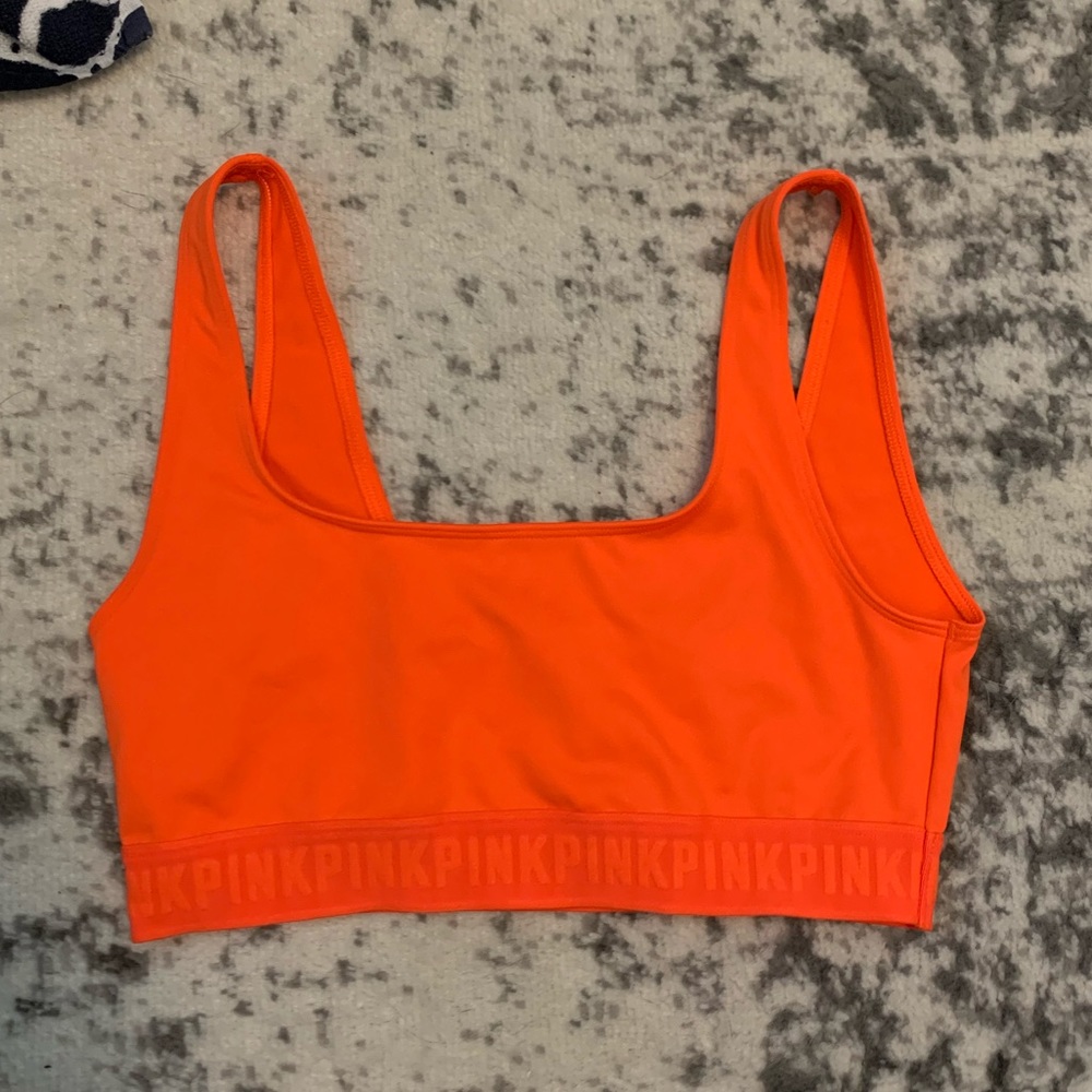 VS PINK SPORTS BRA